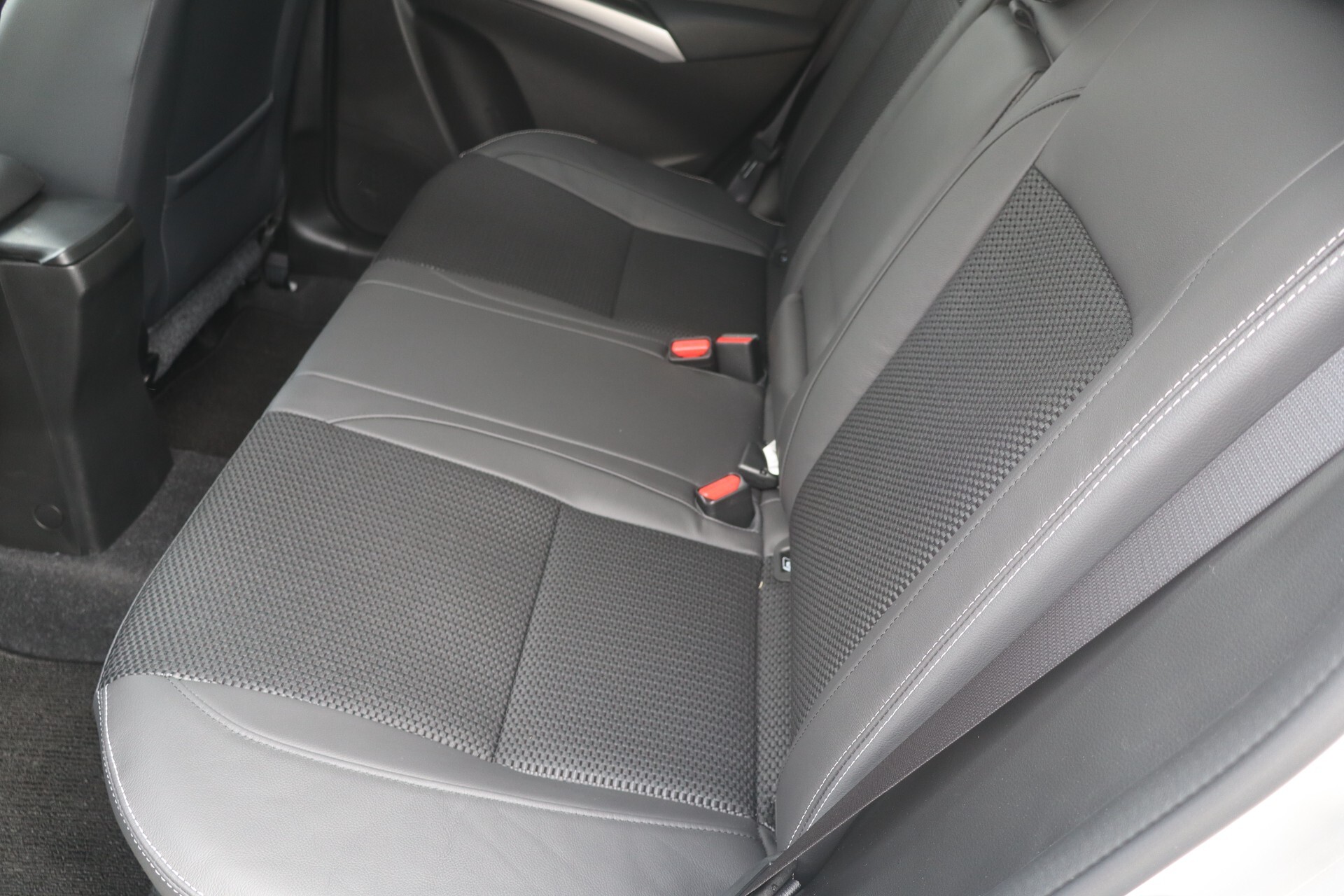 Suzuki S-Cross 1.4 Hybrid A/T Starview