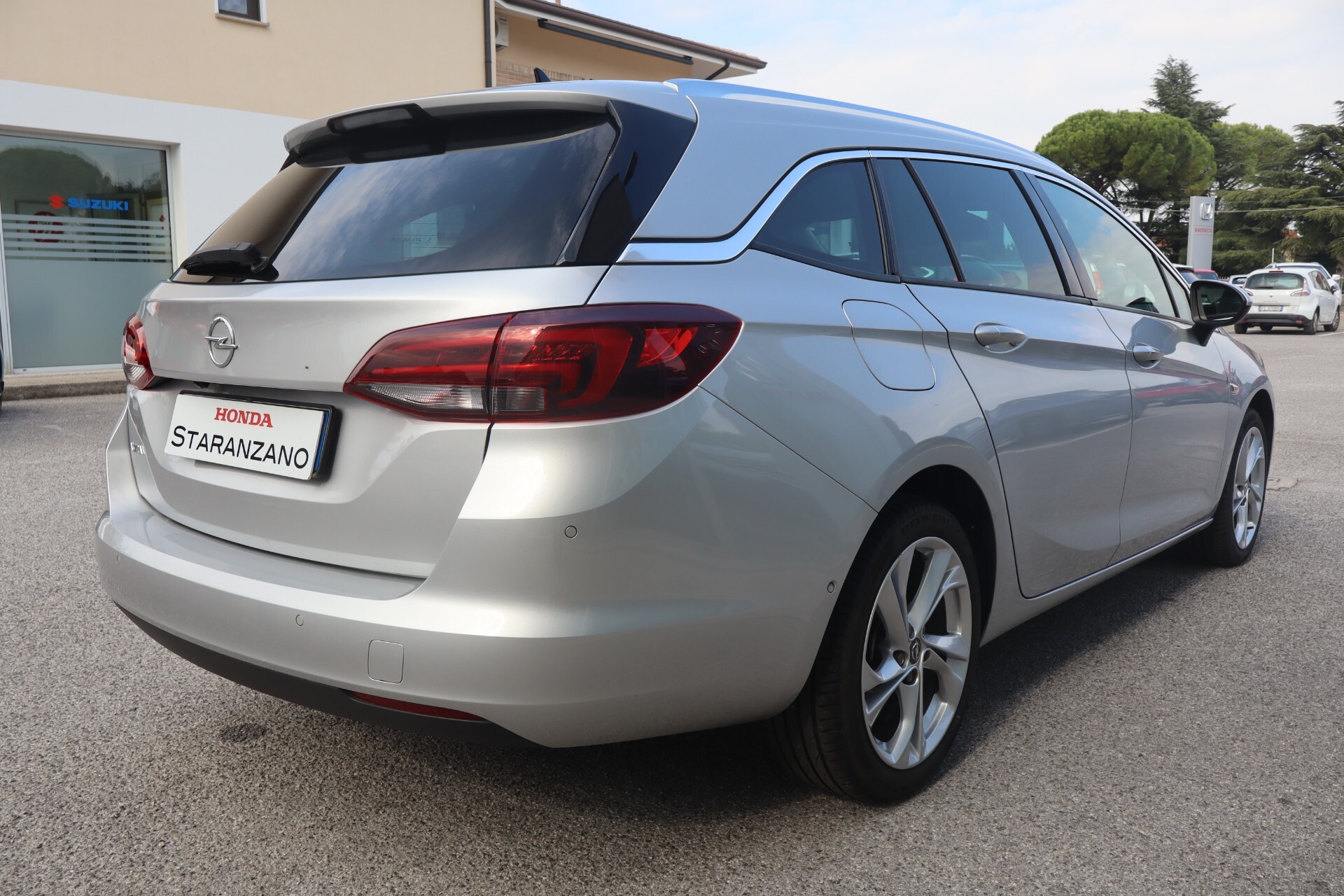 Opel Astra 1.2 Turbo 130 CV S&S Sports Tourer Business Elegance