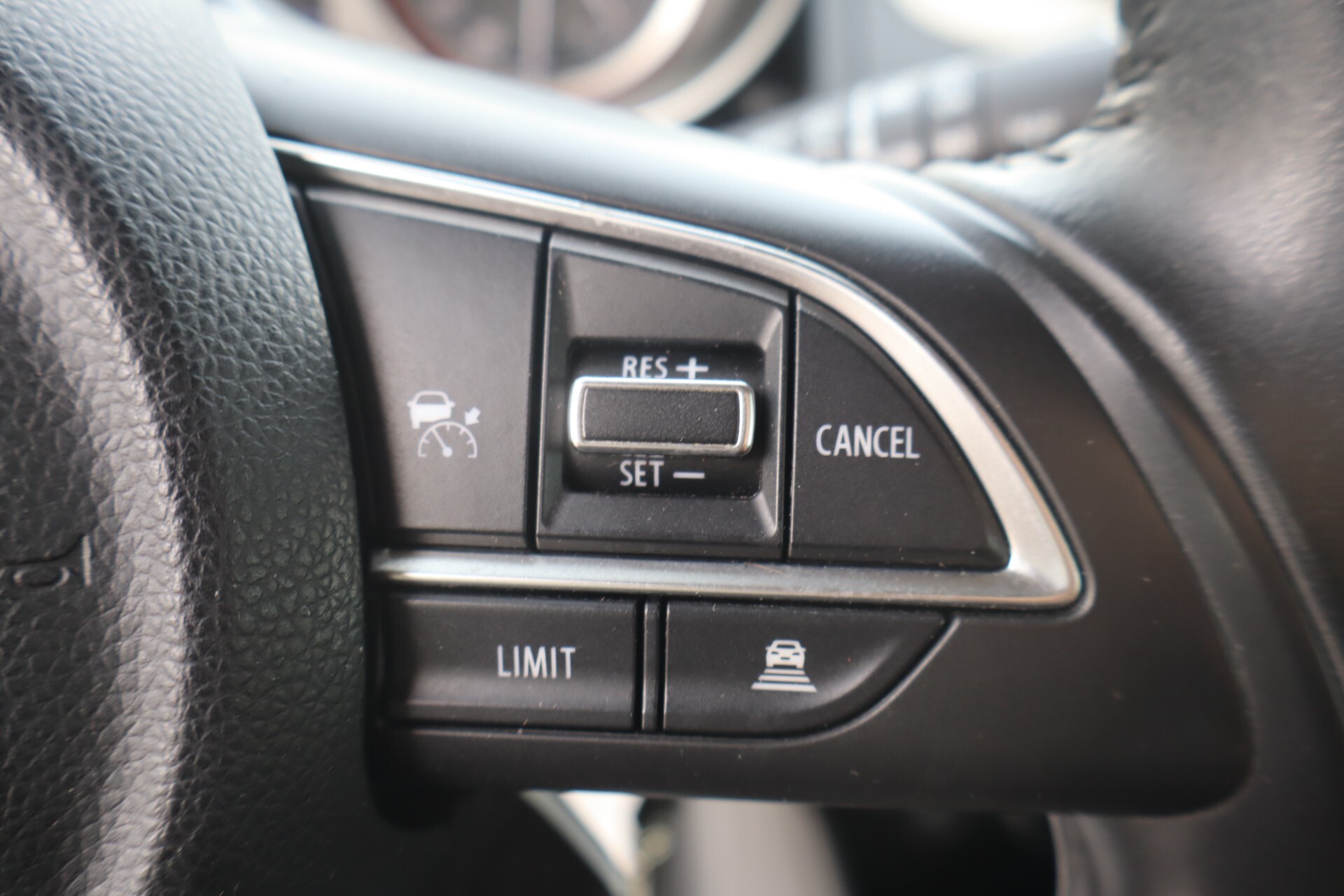 Suzuki Swift 1.2 Hybrid Cool
