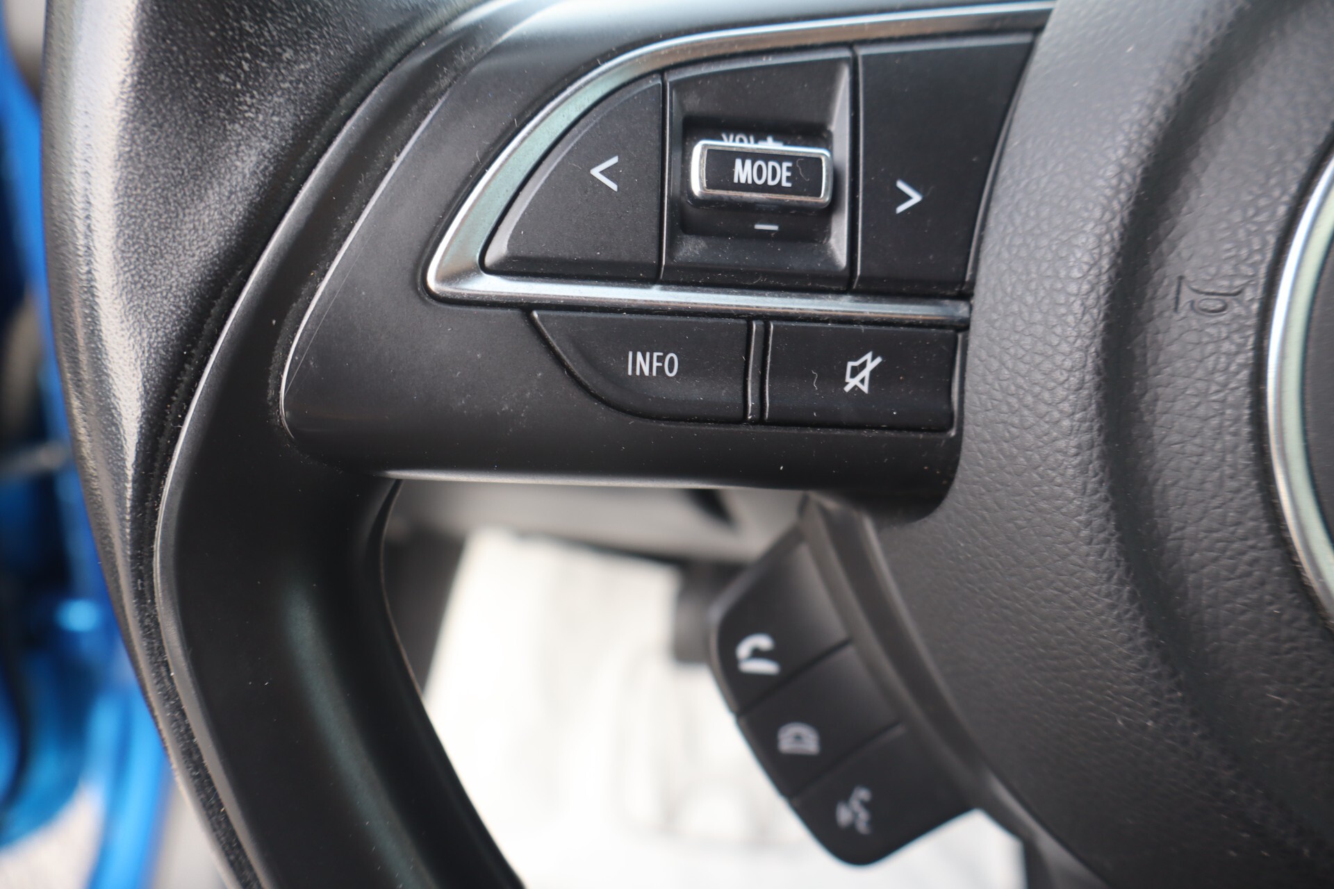 Suzuki Swift 1.2 Hybrid Cool
